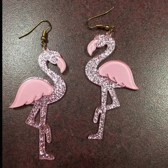 🦩 Pink Sparkly Flamingo Hook Drop Dangle Earrings - Picture 10 of 11